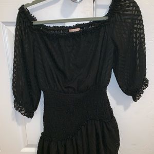 Black Showpo Mini Dress Size 8 (S/M)